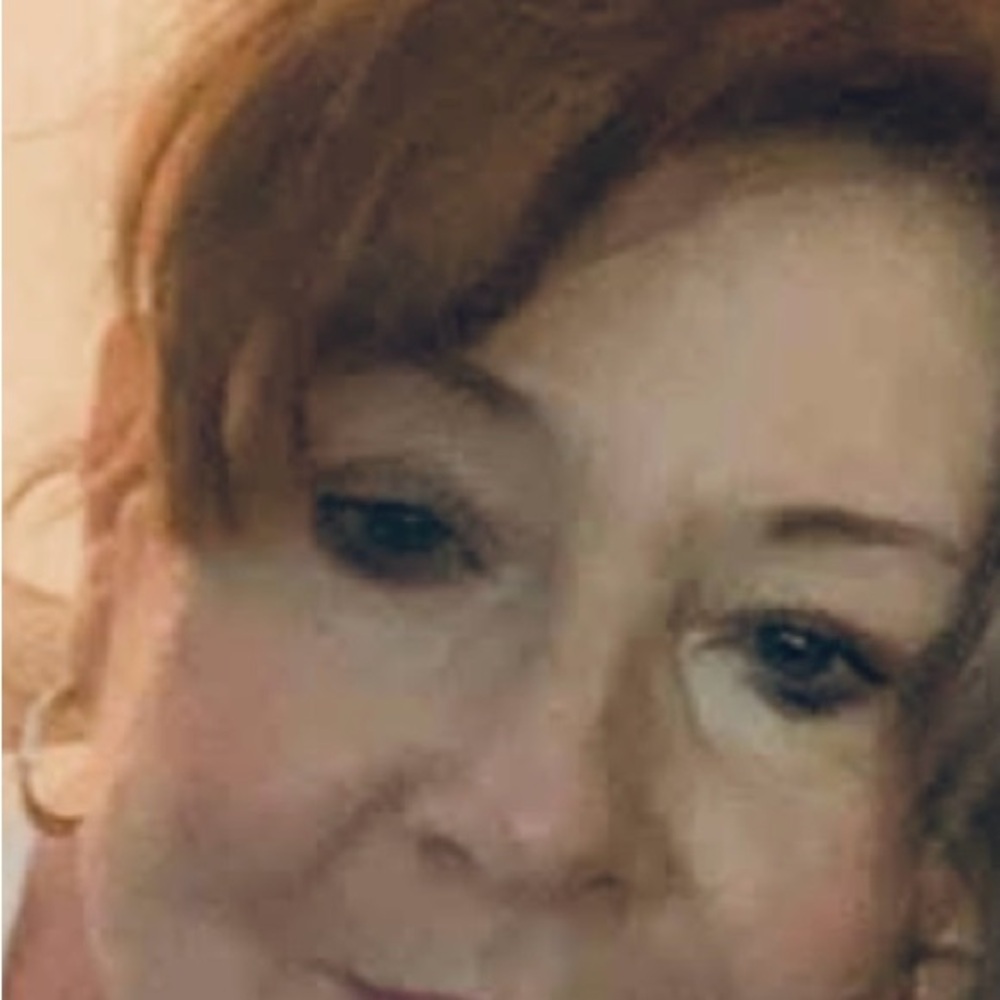 Meet your Posher, Deanna